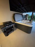 Aura Luxury Apartments - B&B Psakoúdia
