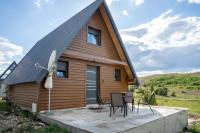 Holiday House Srna - B&B Tepačko Polje