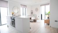 Waterfront Luxury 2BR Flat Salford Manchester - B&B Manchester