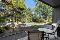 Cozy Ground Floor Studio Near Downtown Bend - B&B Bend