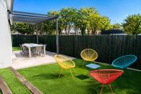 Villa Moderne de plain pied avec Billard, Jardin, Barbecue & Wifi - Chambres d'hôtes Thuir