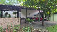 Arboleda House by the River, Forest with Jacuzzi and A C - B&B San Francisco