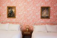 Boutique Accommodation in PEC - Suite 4 - B&B Belleville