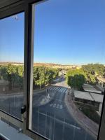 Victoria Centre 2BR - Opposite Bus Terminal - Chambres d'hôtes Ir-Rabat