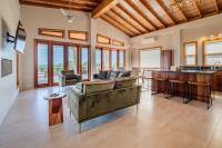 Beachfront Villa Island Pearl Gold Standard Certified - Ferienwohnung Caye Caulker