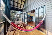 Toucan Cabaña at Inn The Trees -Gold Standard Certified - B&B Placencia