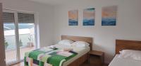 Apartment mit 2 Schlafzimmern, Terrasse und Meerblick