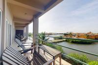 Suite F201 @ Mara Laguna - B&B San Pedro Town
