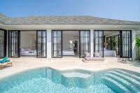 White Shell - Bright Pool Retreat near Melasti Beach - Chambres d'hôtes Ungasan