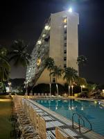 The Regency Tanjung Tuan Port Dickson with balcony and Seaview - Ferienwohnung Port Dickson