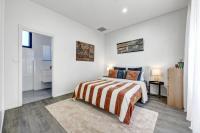 Hoffy's Place - Modern one bedroom with AC - B&B Sydney
