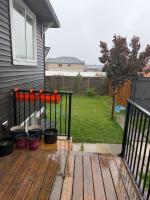 Comfortable Stay Near Calgary Airport and Free Parking - Chambres d'hôtes Calgary