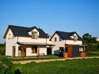 Domki Różane Nad Stawem - B&B Stopnica