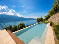Villa Ethera - Iris Lake Escape by Theater Home - B&B Tignale