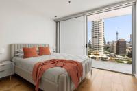 Stylish Double Storey Apt and Harbour Bridge Views - B&B Sydney