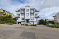 Przytulny Apartament z Balkonem i Miejscem do Pracy by Noclegi Renters - Chambres d'hôtes Gdańsk