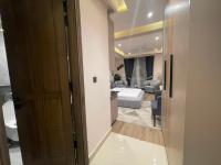 Aurum Hotel Serviced Apartments Gulberg Lahore Pool, Gym & Cinema - Ferienwohnung Lahore