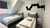 DUTTI'S Apartments l 4 Rooms I 8 Beds l Kitchen I TV - B&B Duisburg
