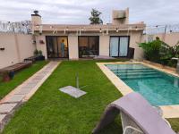 Departamento con piscina privada - B&B Posadas