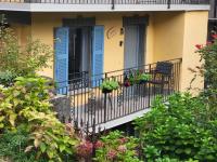 Apartamento con balcón