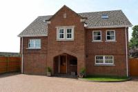 The Acorns - Luxury Modern Family Home - With Hot Tub!, on The Isle of Wight - Chambres d'hôtes Isle of Wight