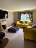 The Acorns - Luxury Modern Family Home - With Hot Tub!, on The Isle of Wight - Chambres d'hôtes Isle of Wight