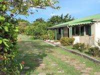 Maison familiale avec piscine privée à Saint-François - B&B Saint-François