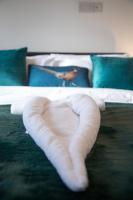 #175 Chaplin House - Modern Stay - Sleeps 3 - B&B Warrington