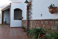 Comfortable house in Guadix with barbecue and parking - B&B Guadix