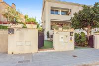 Modern villa with pool in Torredembarra - Sea view - B&B Torredembarra