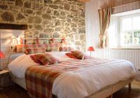 Charming House in Viroinval Forest - Sauna - B&B Régniessart