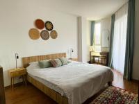 Sunny Apt II - FREE parking - Chambres d'hôtes Pristina