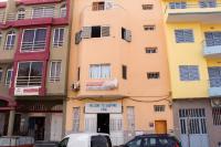 Spacious apartment in Mindelo, mountain view, 164 m² - Bed and Breakfast Mindelo