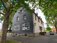 Alte Schule Gästehaus - Klassenzimmer Loft - B&B Bitburg