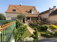 Appartement cosy à Sannois de 110 m² avec jardin clôturé - B&B Sannois
