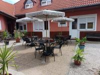 Basti Apartman - B&B Gyenesdiás