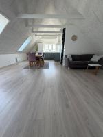 Moderne lejlighed med egen indgang nær Vejle - Chambres d'hôtes Fredericia