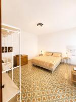 Elicriso vacanze nel centro di Santa Teresa Gallura con ampia veranda esterna - B&B Santa Teresa Gallura