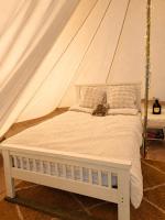 Damson Keep Wild glamping pop up - B&B Bere Alston