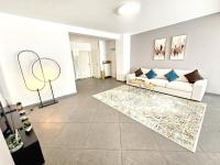 Sunny Corner 2BR Apartment - B&B Luxemburgo