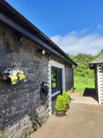 Swallows Nest - Yarrow Valley Family Studio -Sleeps 4- with Garden Access and Hill Views - Chambres d'hôtes Selkirk