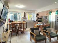 Rush Lounge - Bed and Breakfast Flic en Flac