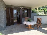 House in the hill overlooking the Alps area Lake Maggiore and Orta - B&B Gattico
