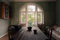 Art Noveau Gem with Balcony - B&B Riga