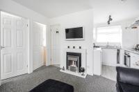 Hemsby holiday chalet 113 seadell chalet park - B&B Hemsby