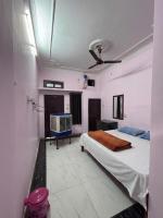 Hotel Pushpanjali - Bed and Breakfast Tāndā