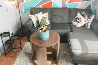Downtown Moncton Oasis - Sleeps 5 - Walk to Riverfront & Avenir Centre - Chambres d'hôtes Moncton