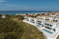 Nuveel Exclusive Villas - B&B Políkhronon