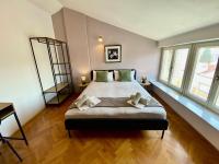 Top Floor 2-Bed, New Kitchen & Bathroom near Arena - Ferienwohnung Pula