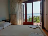 Very big cheap apartment for big families very close to Sea, 3Air-Conditiners - Ferienwohnung Dramalj